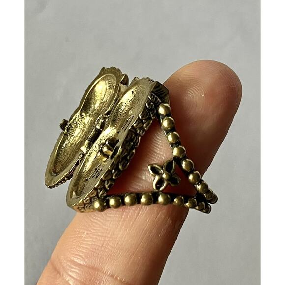 FOSSIL Owl Locket Cocktail Ring SZ 8 Hinged Opening Gold Tone With Rhinestones - Picture 5 of 6